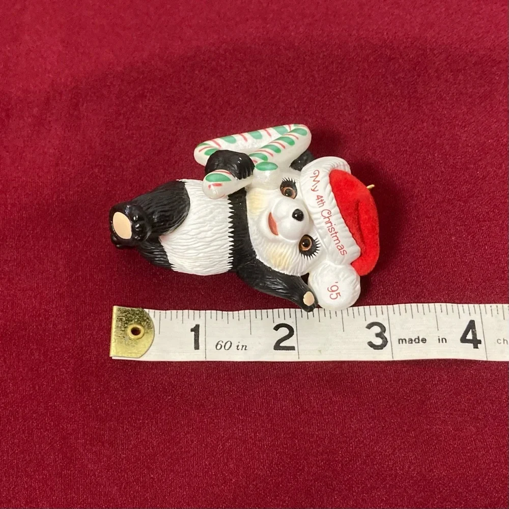 💚 Vintage Hallmark Keepsake ornament Child’s Fourth Christmas 1995 Teddy Bear